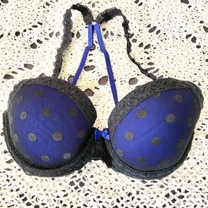 Victoria’s Secret Pink bra 34B